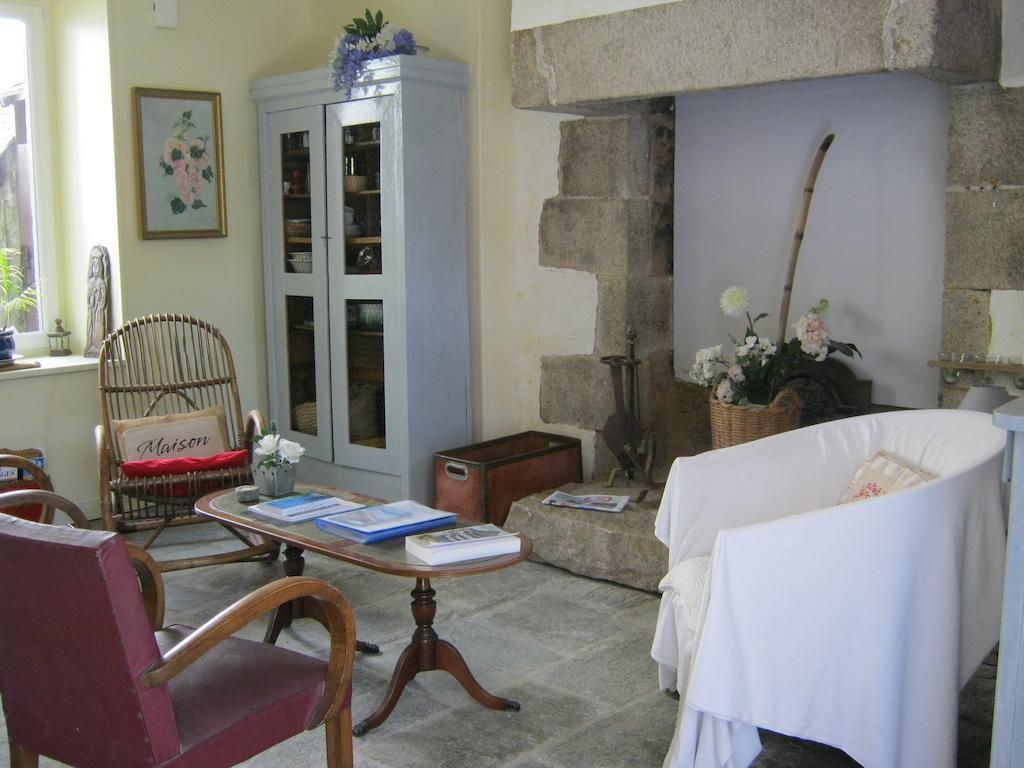 Chambres Hotes Saint Yves Pontrieux Eksteriør billede