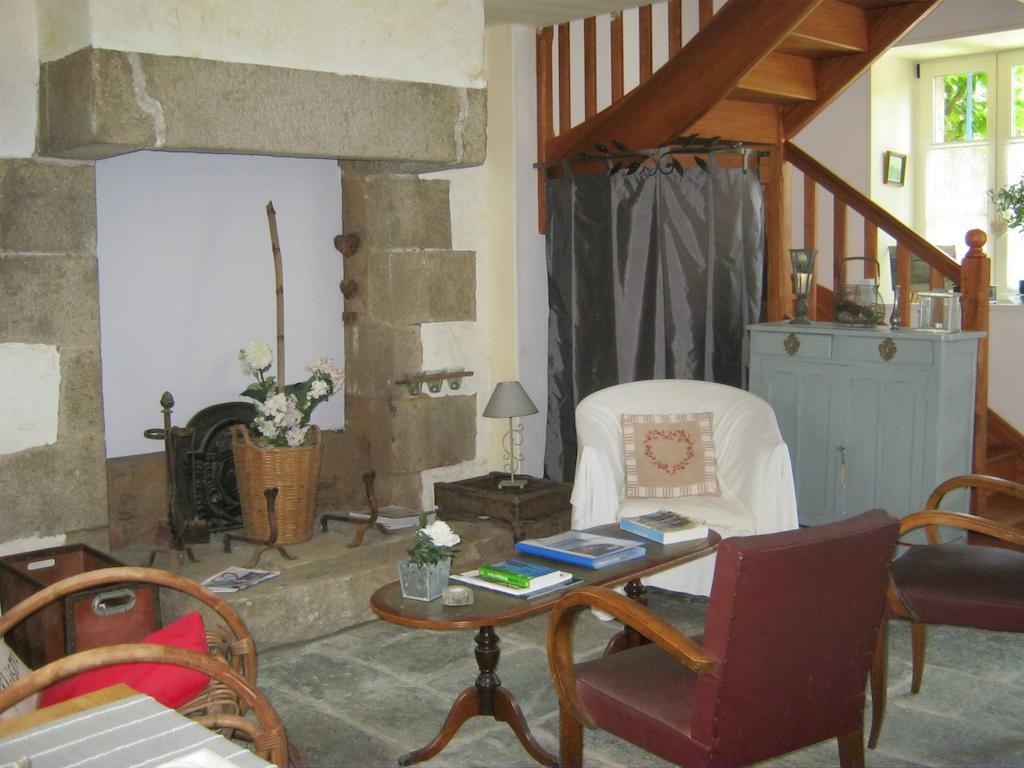 Chambres Hotes Saint Yves Pontrieux Eksteriør billede